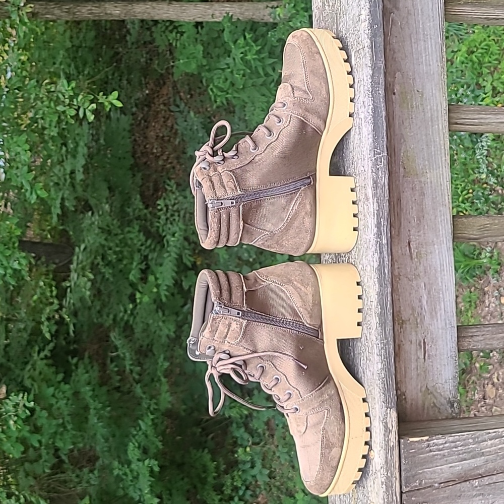 olive green combat boots